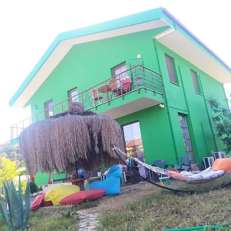 Chillsteps Hostel *
